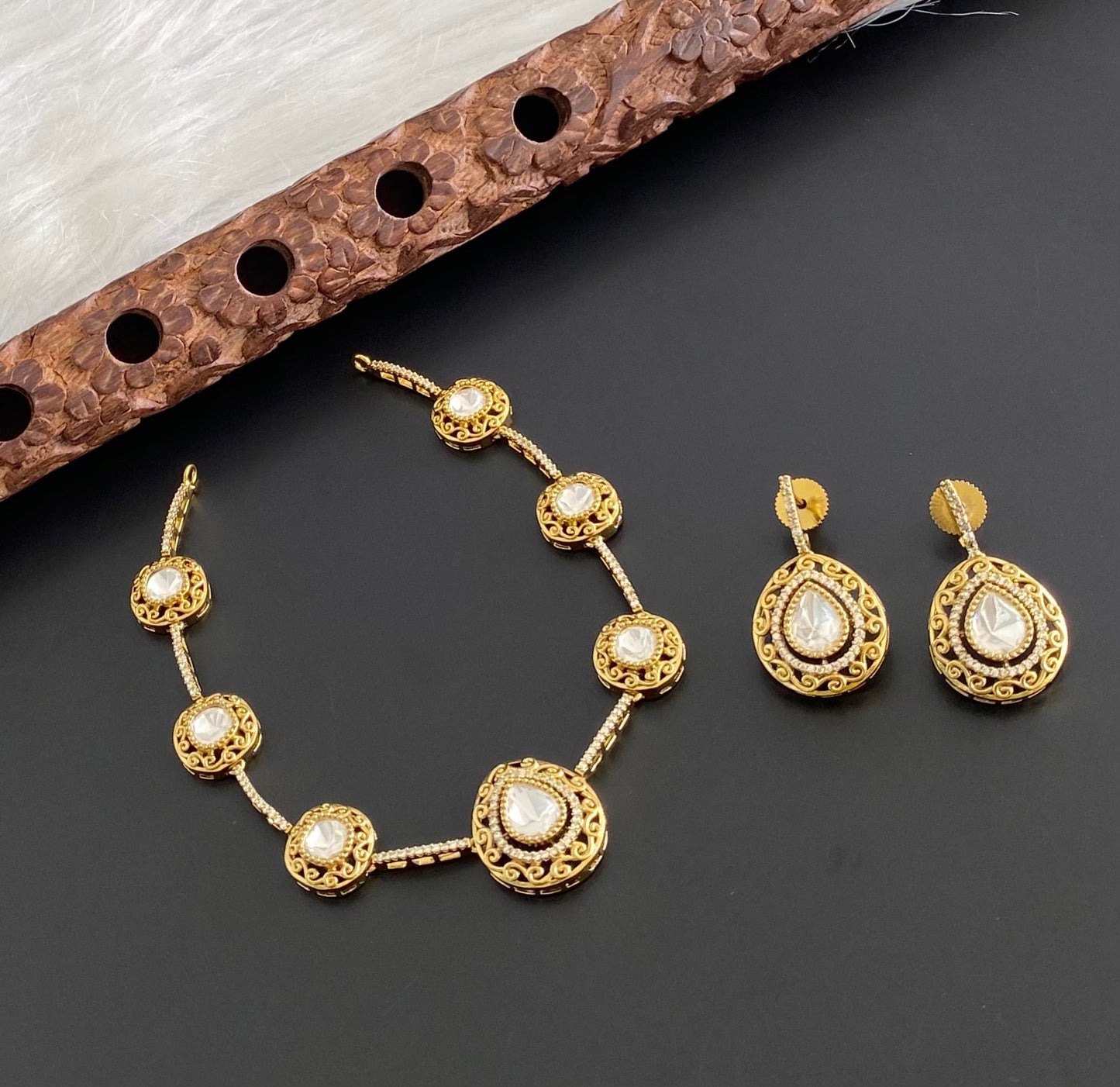 Dark antique finish white stone necklace set dj-54238