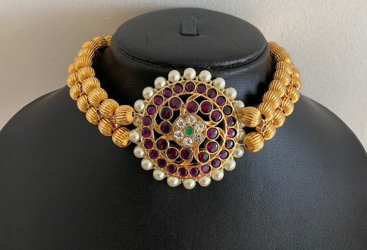 Gold tone semi precious kemp-green-white pearl beaded choker dj-53932