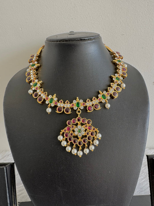 Gold tone precious kemp-green-white pearl mango necklace dj-52258