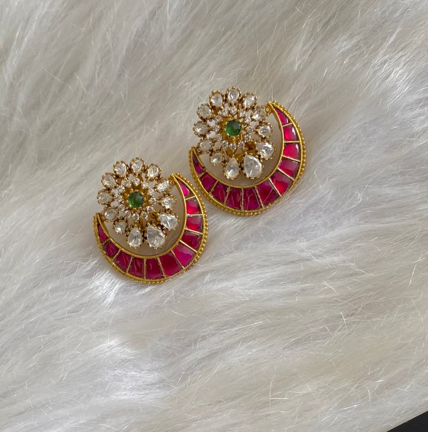 Gold tone kemp-green-white stone big kundan jadau stud/earrings dj-54593