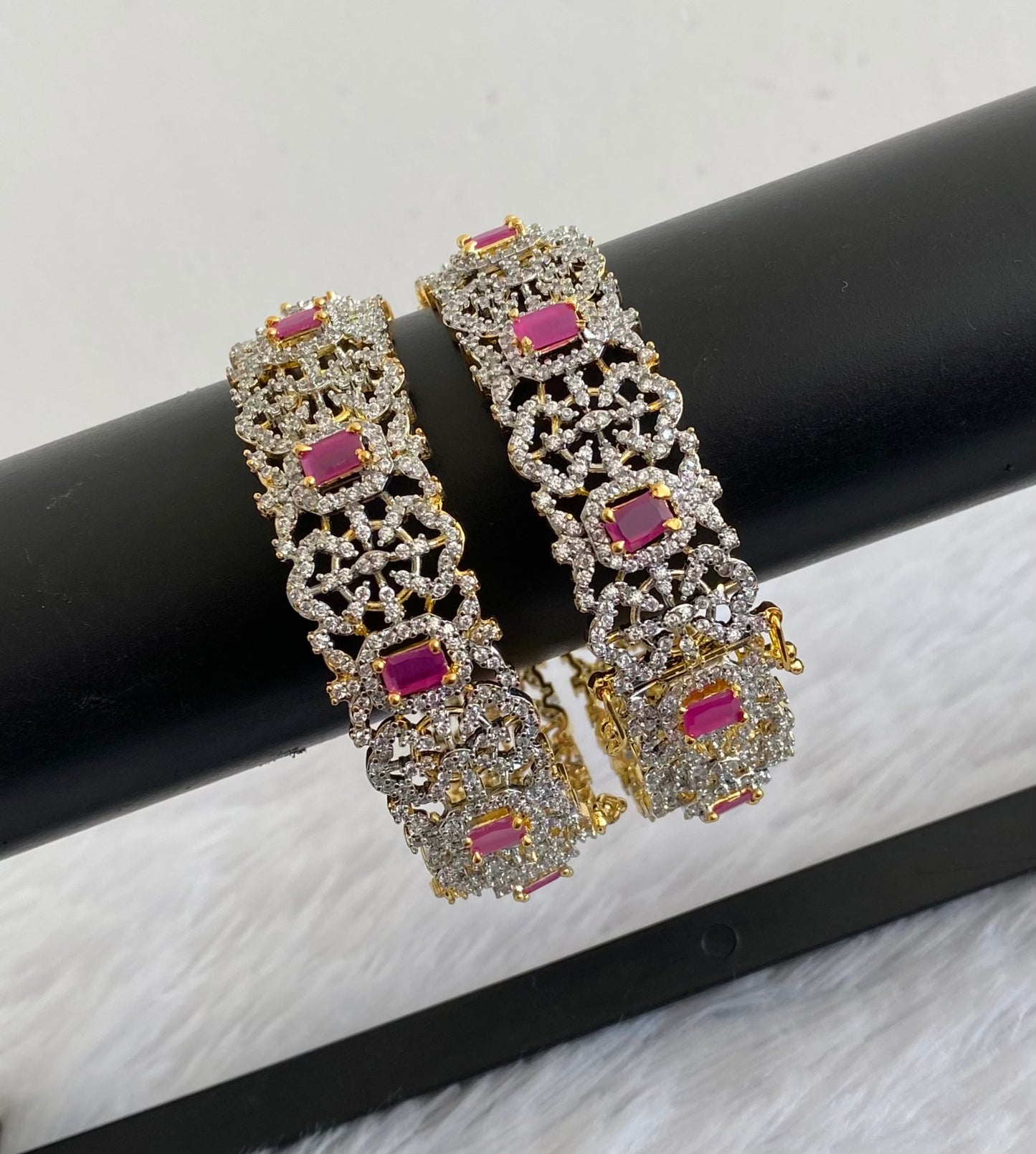 Two tone cz-ruby block stone openable bangles(2.4) dj-53478