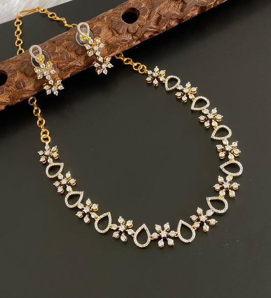 Gold tone cz white stone flower necklace set dj-54340
