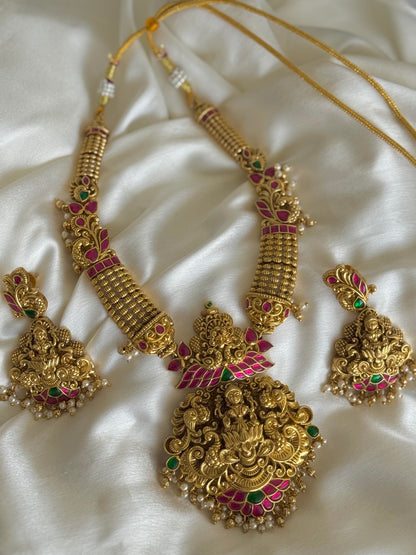 Gold tone pink-green kundan jadau pearl cluster Lakshmi-peacock necklace set dj-51550
