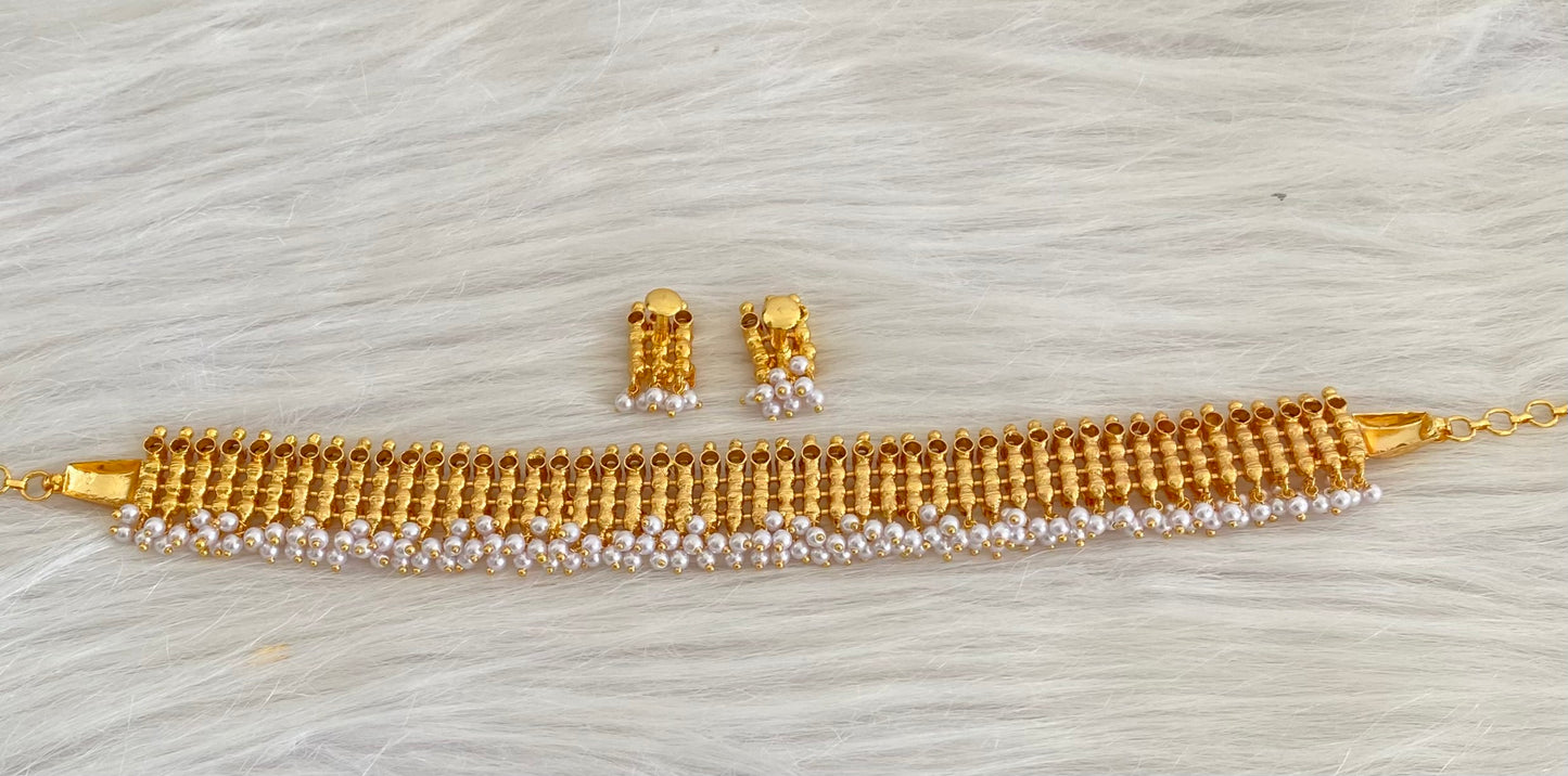 Gold tone kerala style elakka pink stone pearl choker necklace set dj-54104
