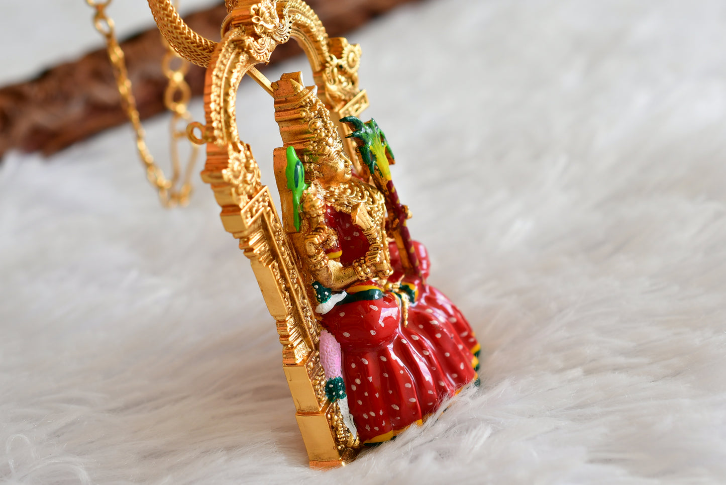 Matte-finish Red-green Meenakari big Ma Kamakshi pendant necklace dj-51815