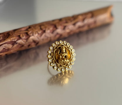 Antique gold tone white Lakshmi adjustable finger ring dj-51405
