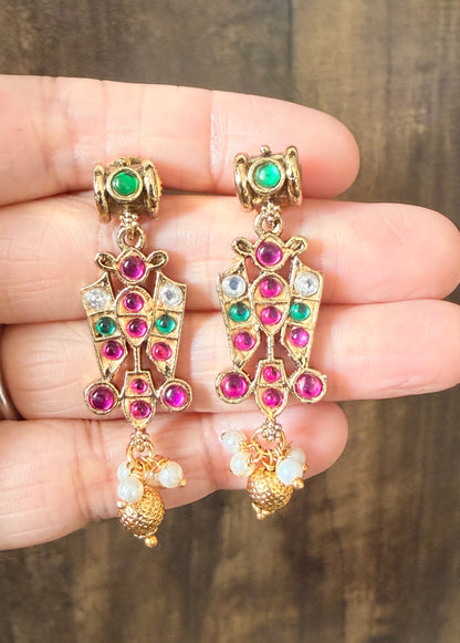 Antique gold tone Shri Thirumal nama kundan jadau necklace set dj-53239