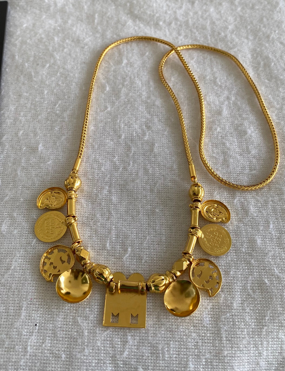 Gold tone 24 inches chain sokkar-meenakshi mango lakshmi coin mangalyam dj-54995