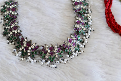 Black finish precious kemp-green pearl lotus necklace dj-52512