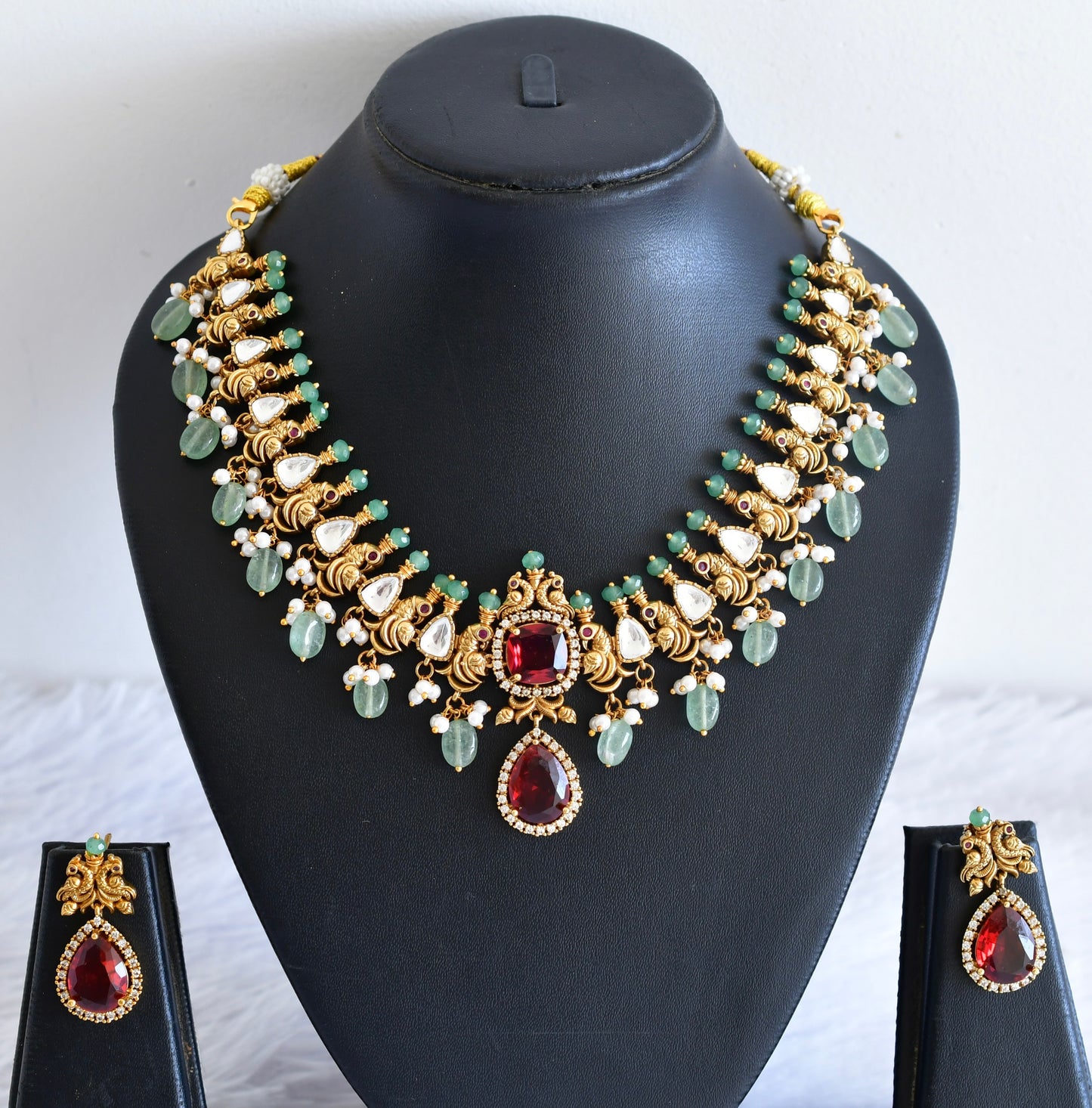 Antique gold tone maroon stone peacock necklace set dj-53015