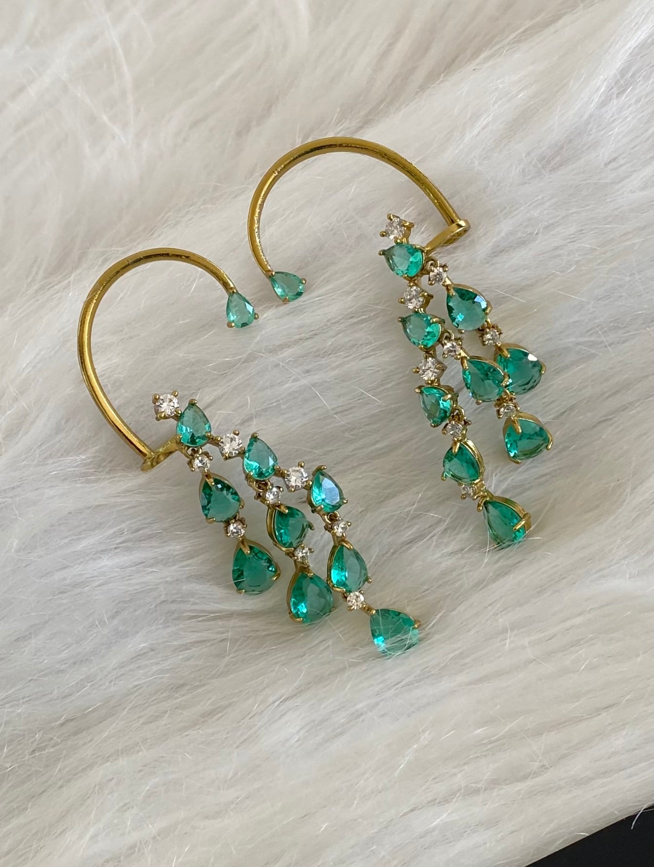 Antique gold tone white-peacock green stone khanpool earrings dj-54653