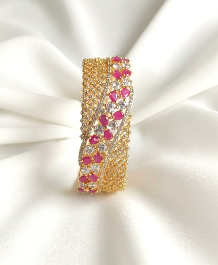 Gold Tone Cz White-ruby Lock type Bracelet DJ26274