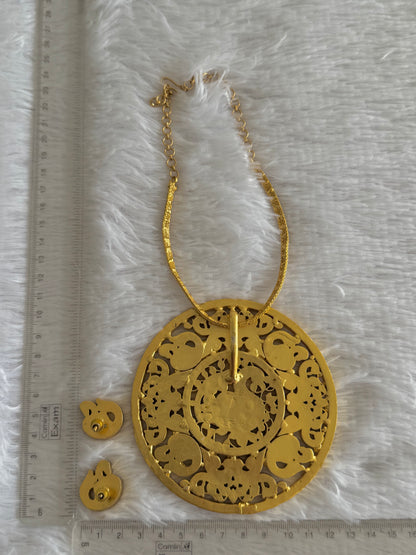 Matte finish pink-green-white kundan jadau huge round peacock necklace set dj-51541