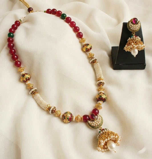 Antique gold tone red-green jhumkka pendant beaded necklace set - DJ17823