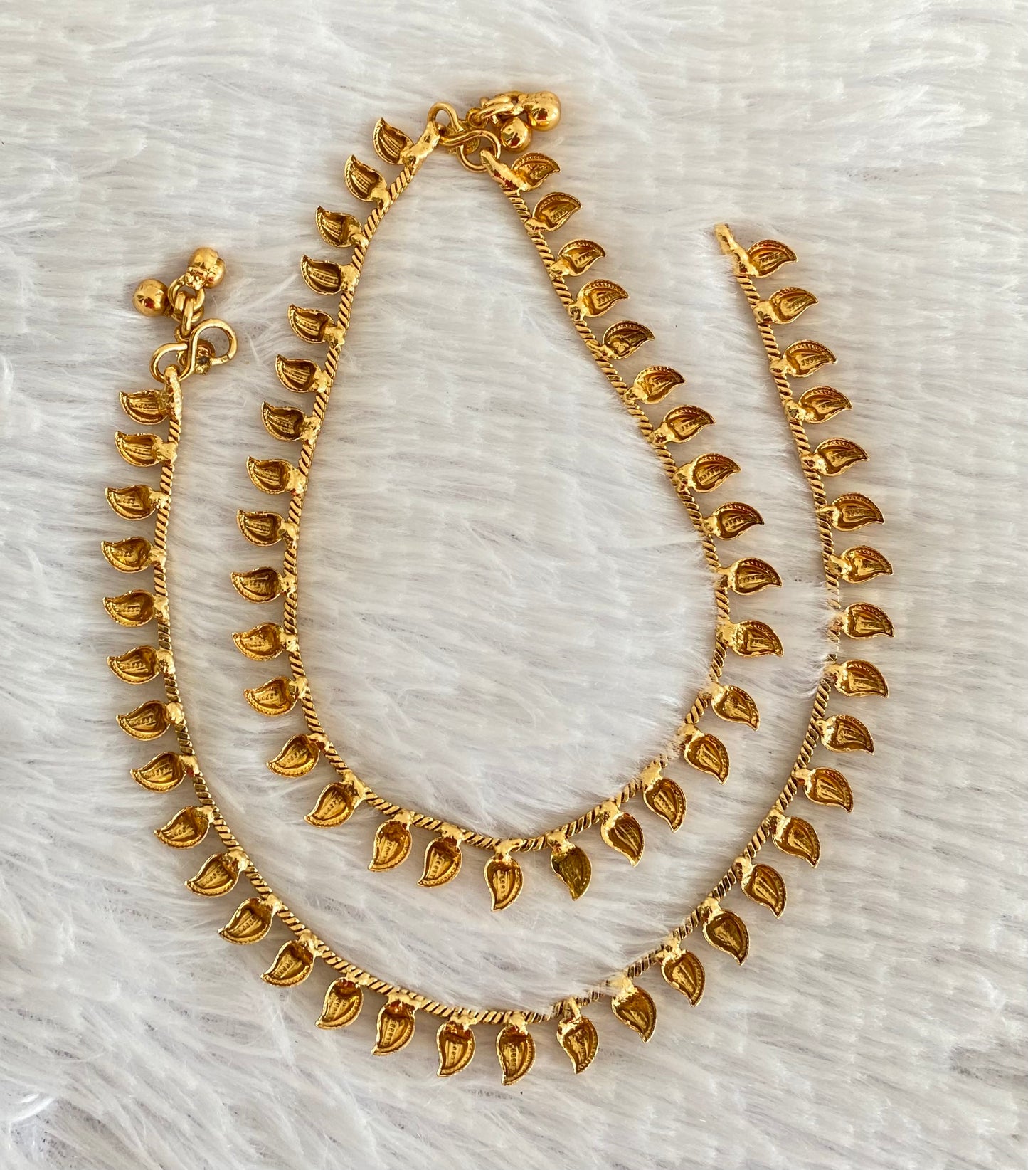 Antique gold tone mango design anklets set dj-53191