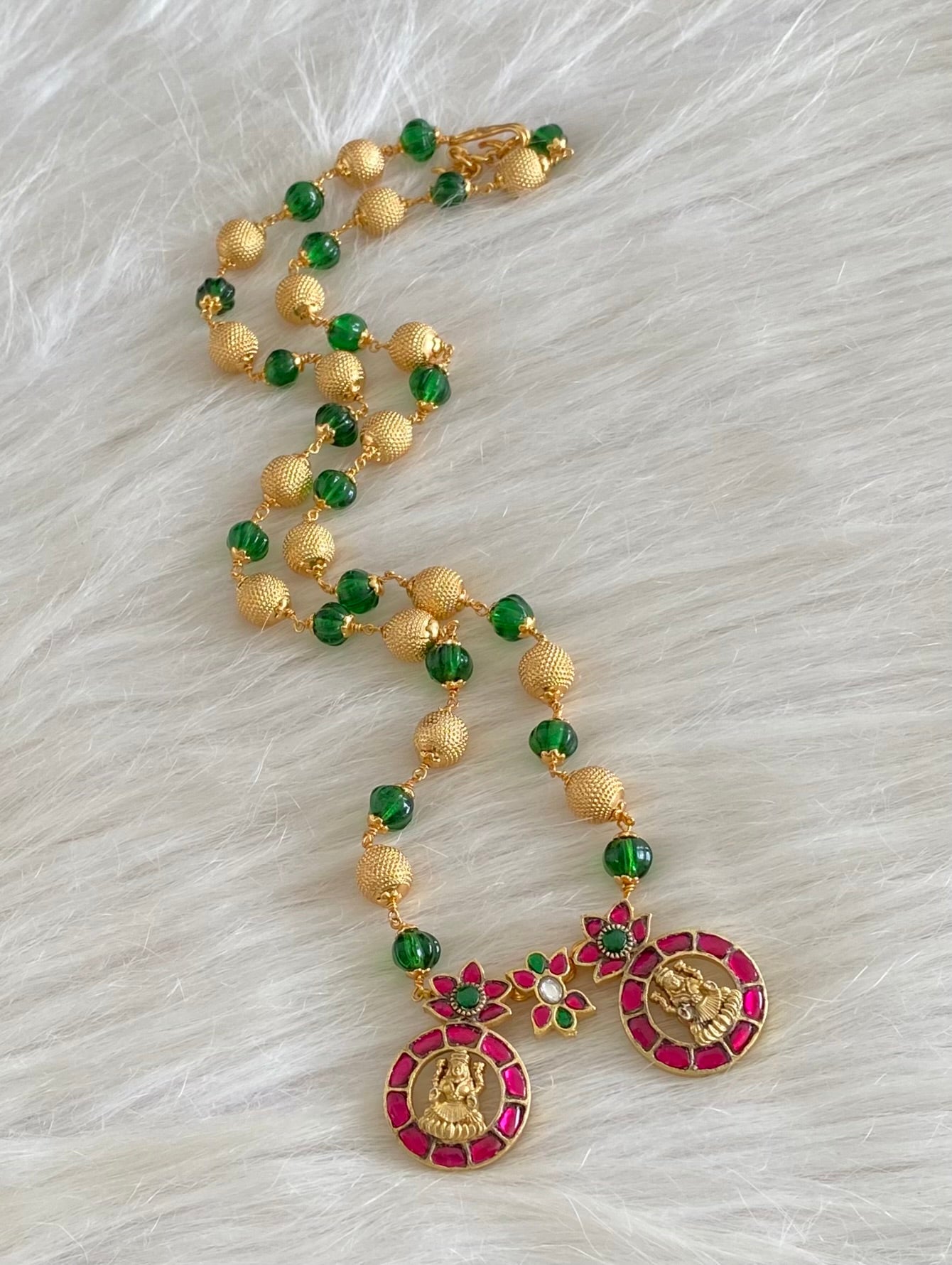 Antique gold tone kemp-green lakshmi kunan jadau beaded mala/short haar dj-54696