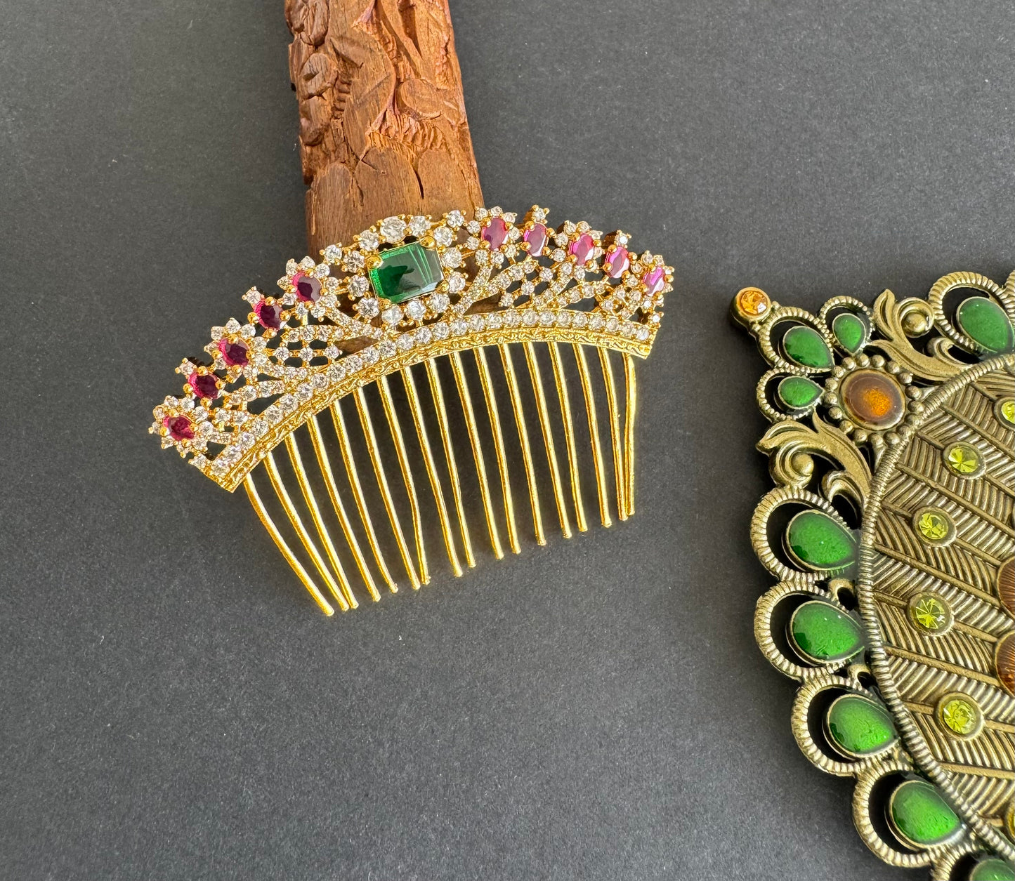 Matte finish kemp-green hair jewel dj-52032