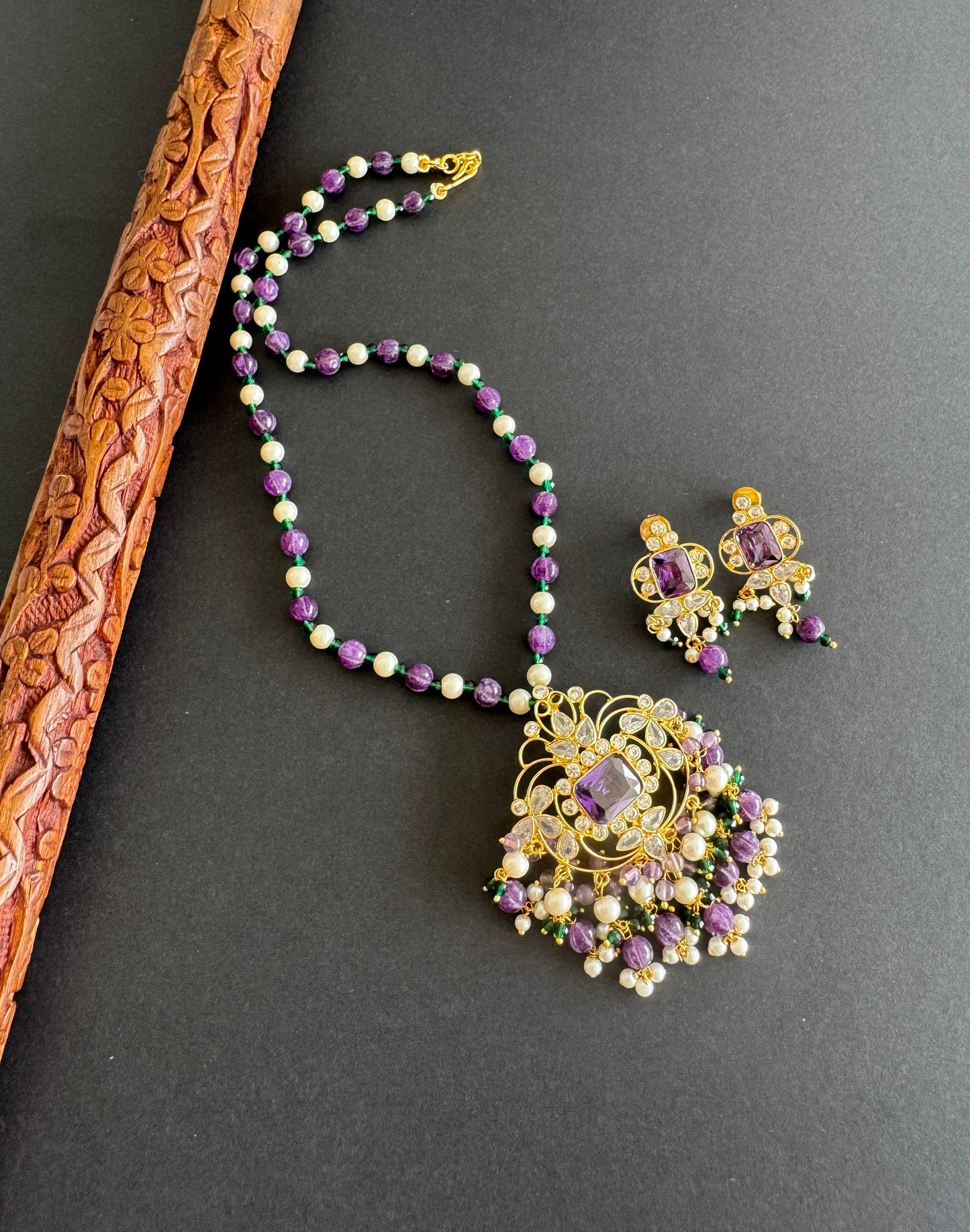 Gold tone purple-green beaded block stone pendant necklace Set Dj-51463