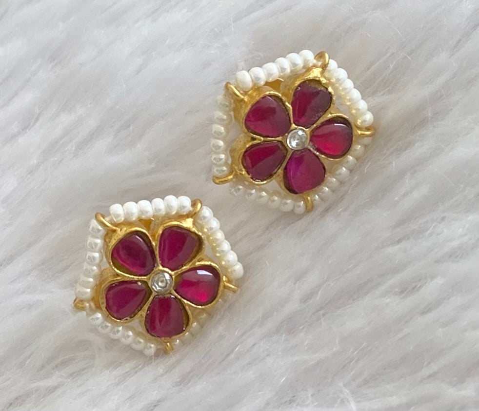 Gold tone pink-white pearl kundan jadau flower stud/earrings dj-53549