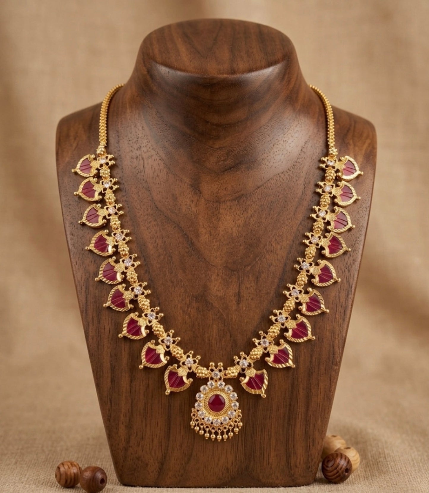 Gold tone white-red palakka necklace dj-53073