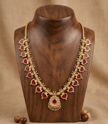 Gold tone white-red palakka necklace dj-53073