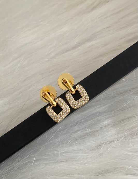 Gold tone cz white stone small earrings dj-54625