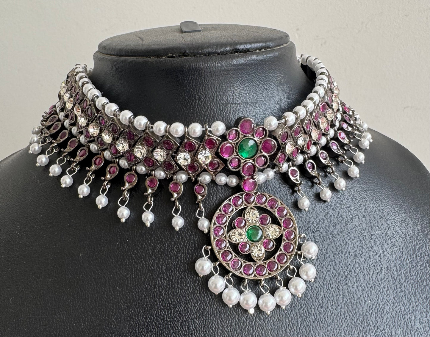 Black finish precious kemp pearl attigai/necklace dj-51032