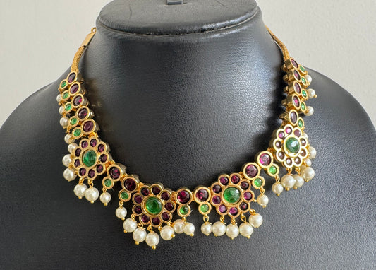 Gold tone precious kemp-green pearl flower necklace dj-51184
