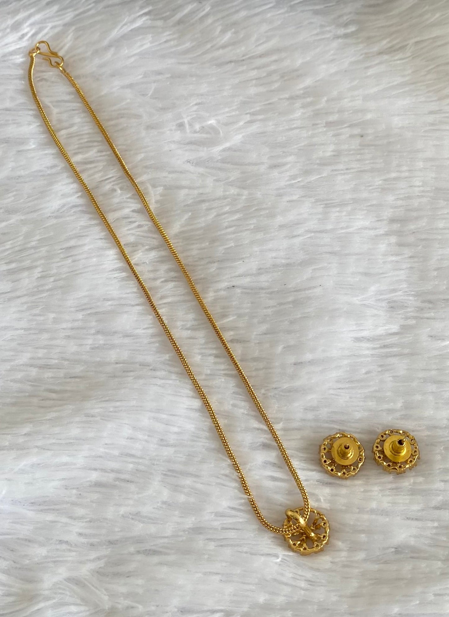 Gold tone 18 inches chain with white stone pendant set dj-54426