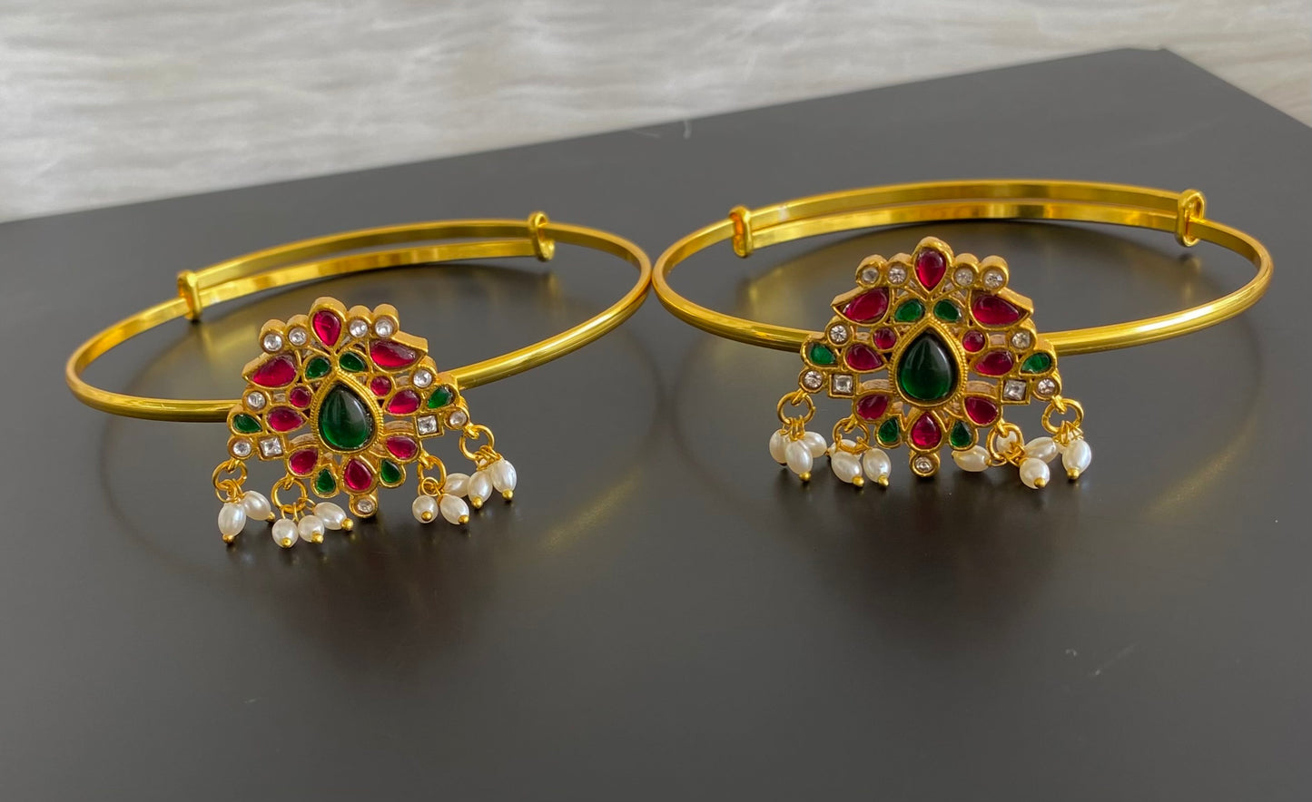 Gold tone kundan jadau kemp-green-white pearl baju band dj-53841