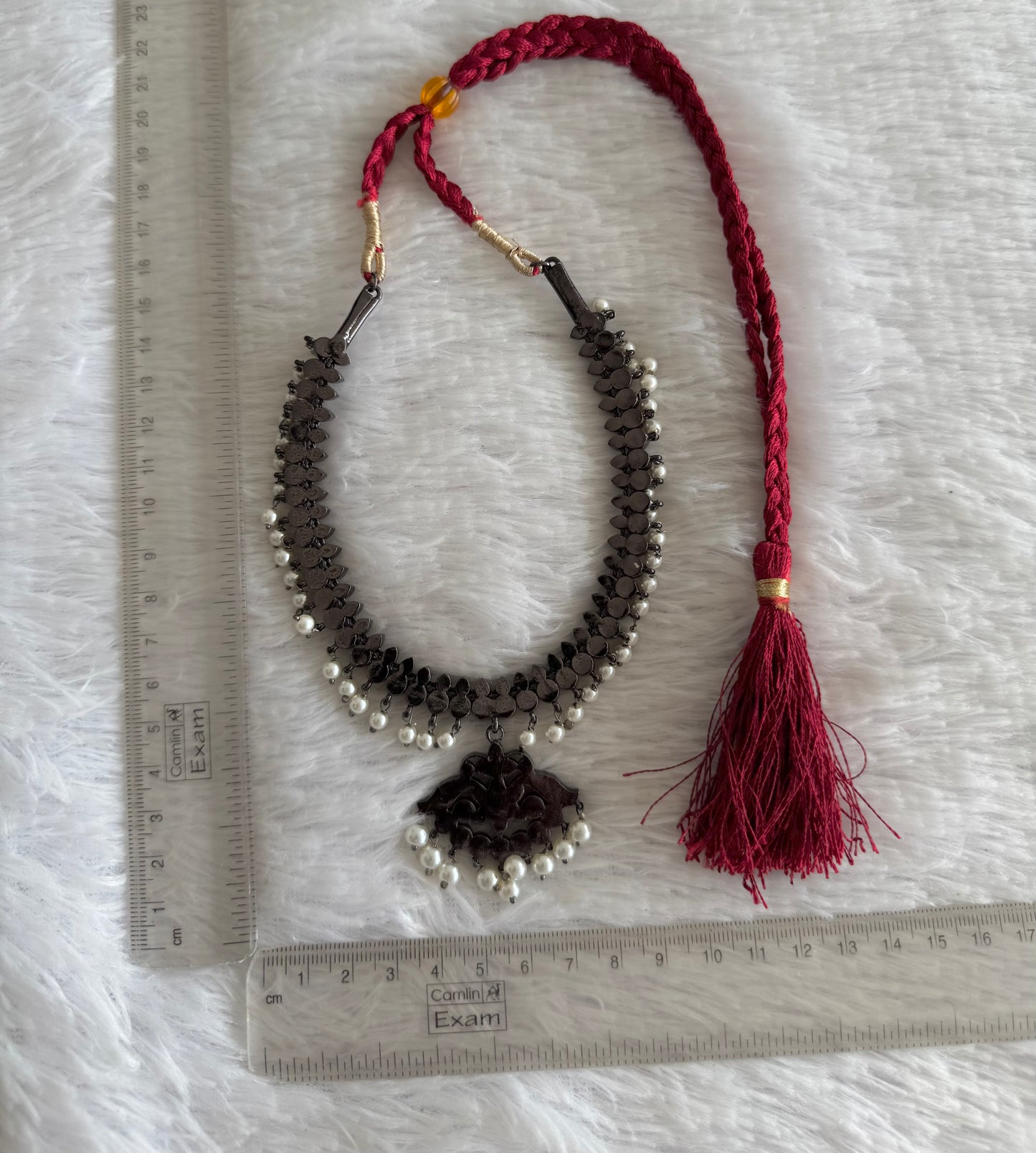 Black finish precious kemp-green pearl necklace dj-52286