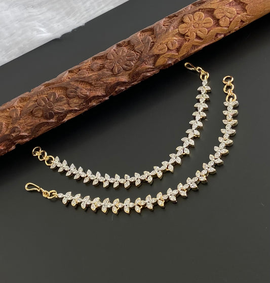 Two tone cz white stone ear side chain dj-54060