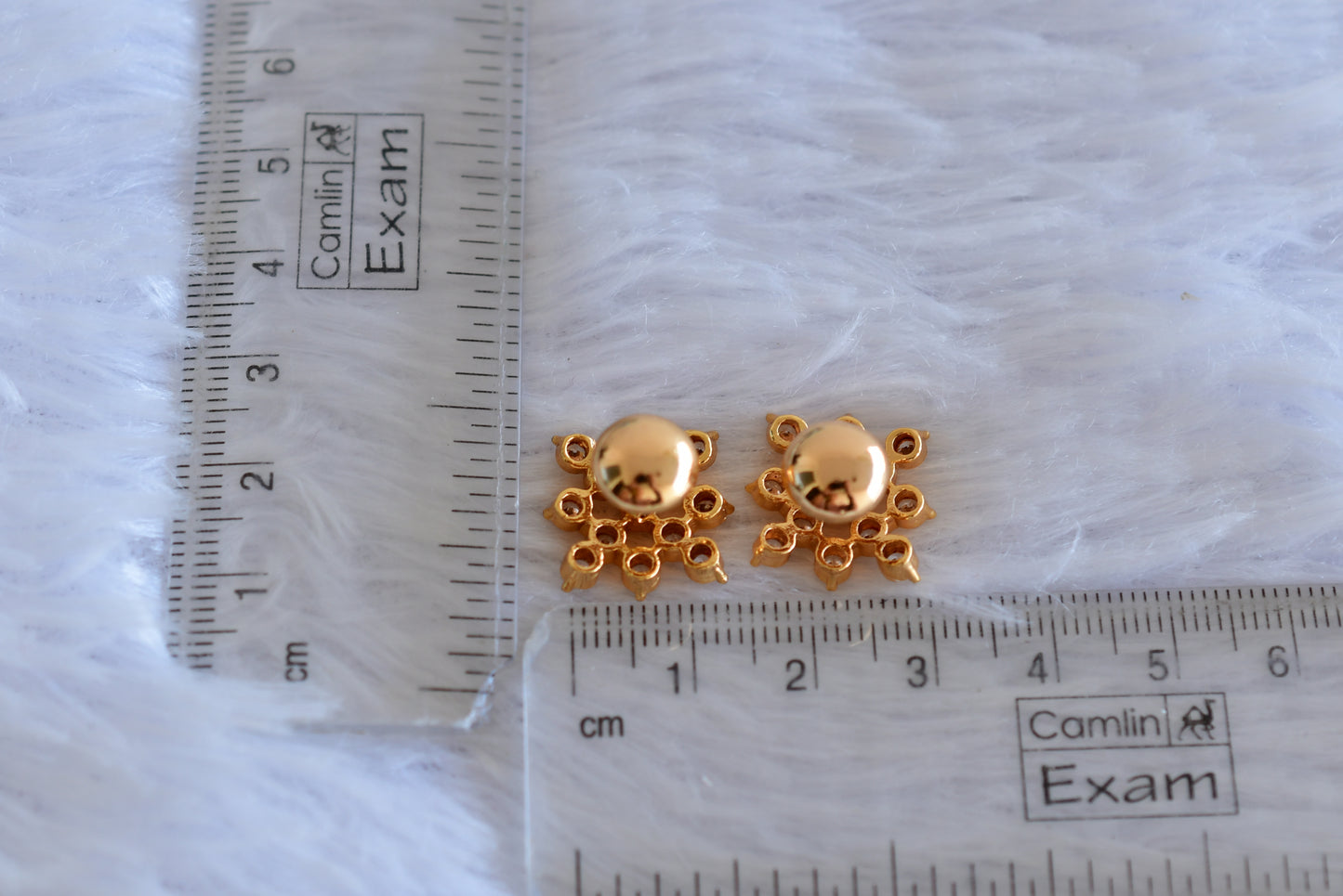Gold tone AD white stone stud/earrings dj-52247