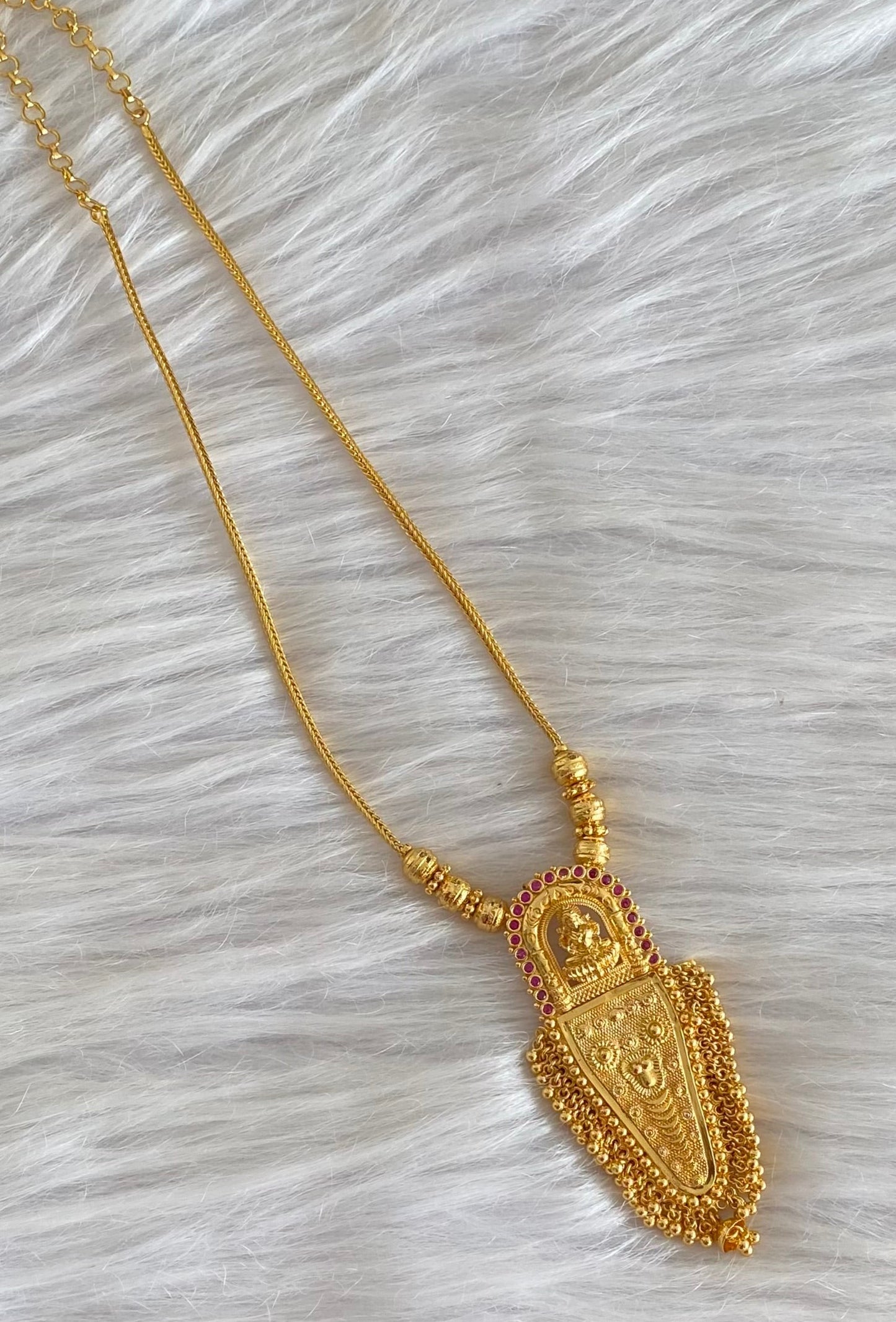 Gold tone kerala style pink stone nettipattam lakshmi necklace dj-54128