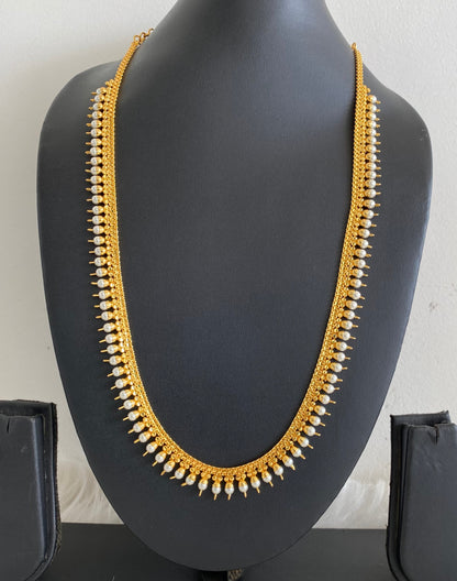 Gold tone kerala style pearl short haar dj-54531