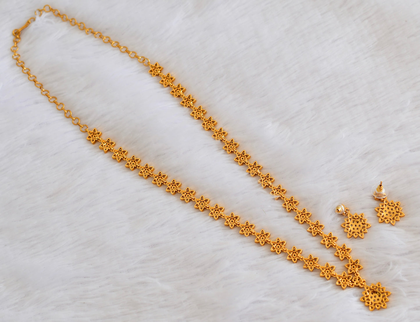 Antique gold tone white flower short haar set dj-53339