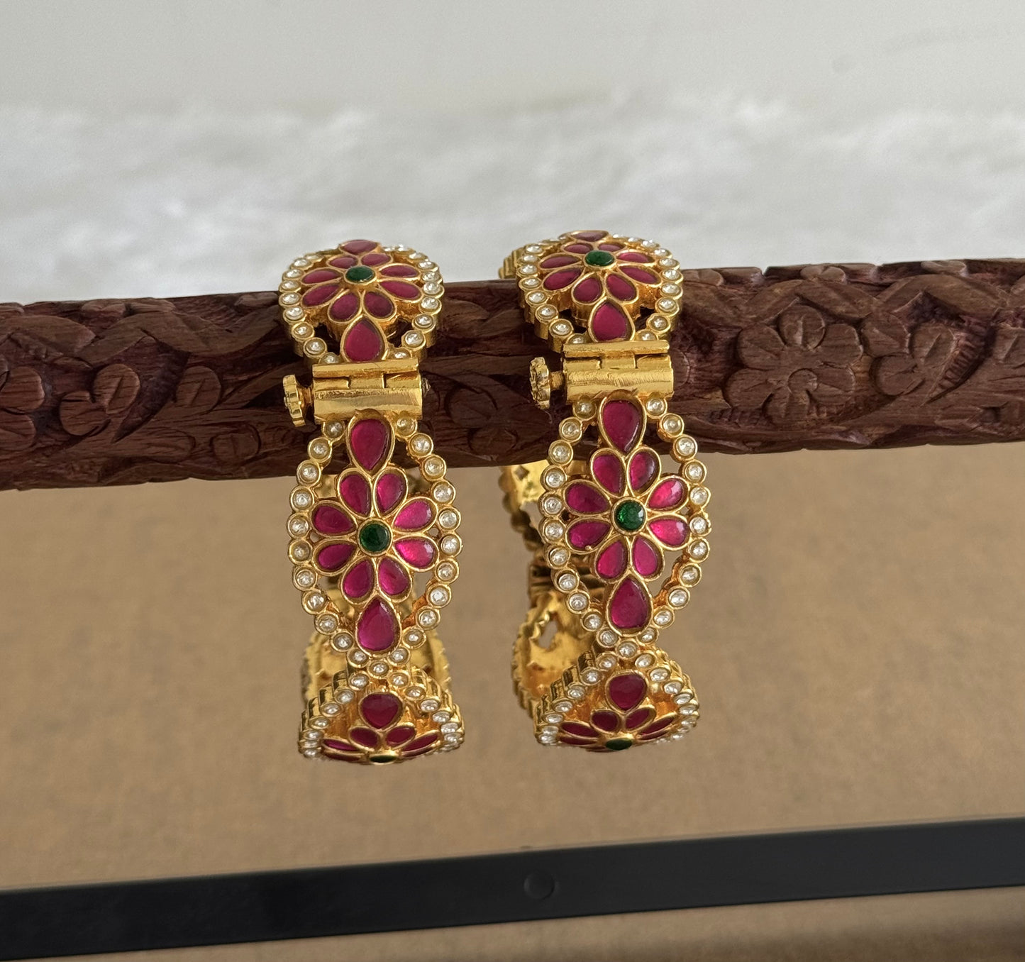Gold tone pink-green flower kundan jadau screw type bangles(2.4) dj-51566