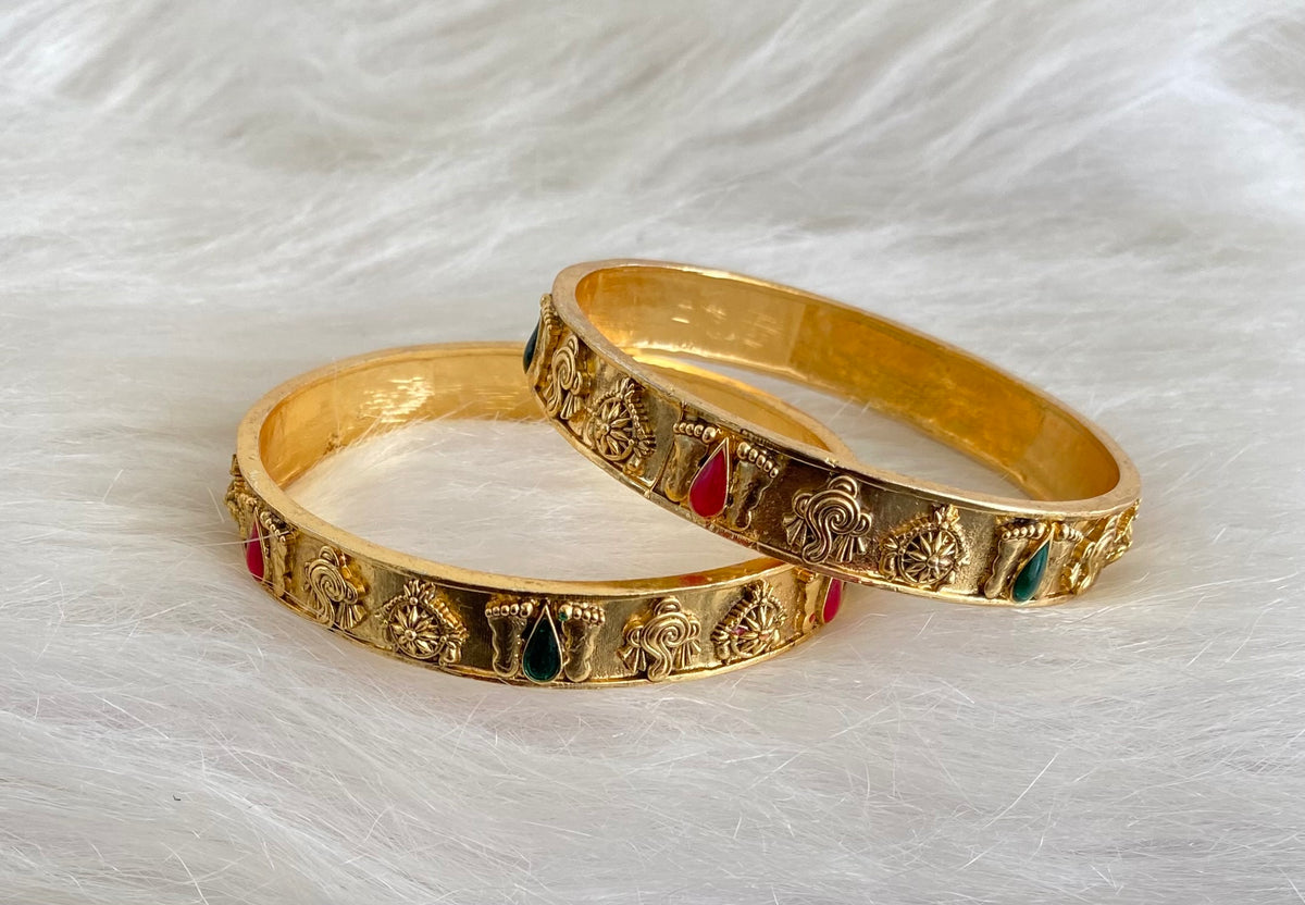 Antique gold tone shiva nama shankuchakra bangles(2.4) Dj-54846