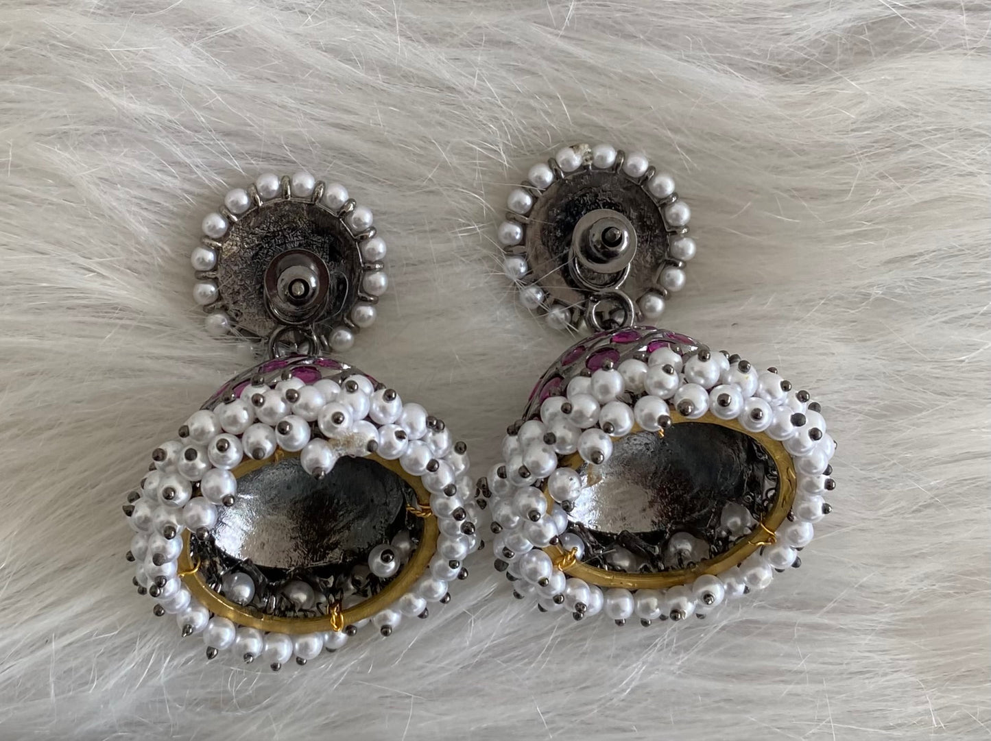 Black finish precious kemp-green-white stone pearl big jhumkka dj-53960