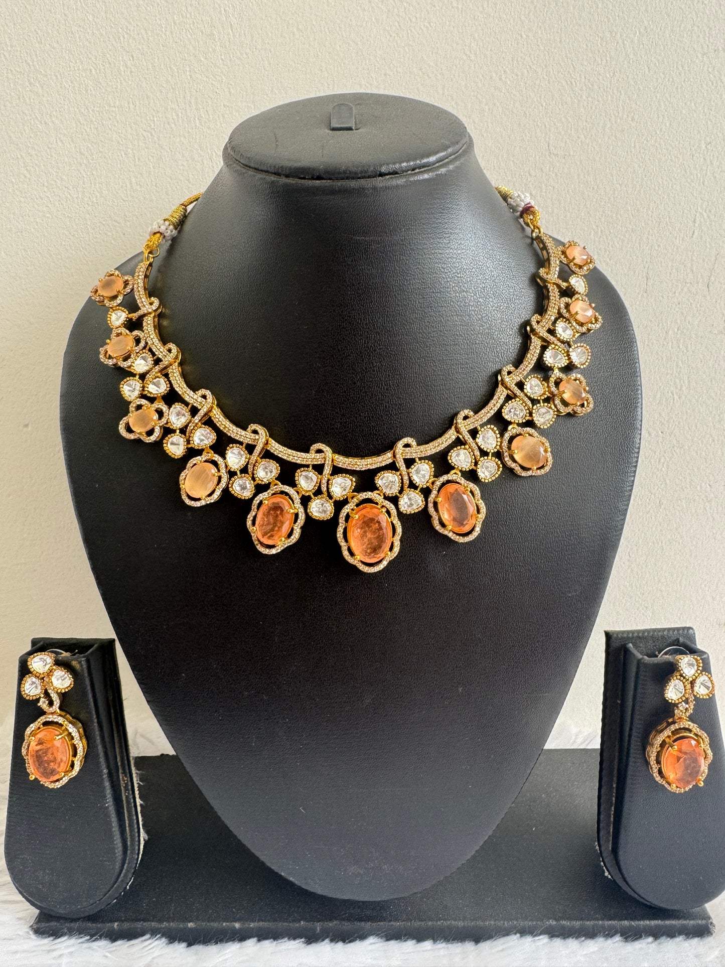 Antique gold tone cz peach moissanite necklace set dj-51068
