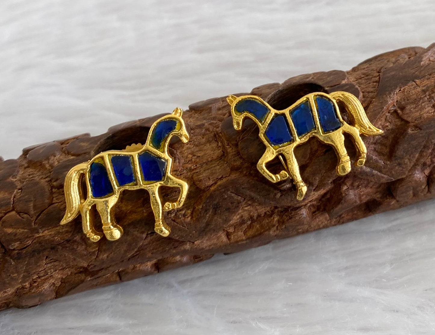 Gold tone blue kundan jadau horse earrings dj-53542