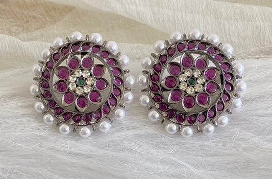 Black finish precious kemp-white pearl flower 2 in 1 round earrings dj-53947