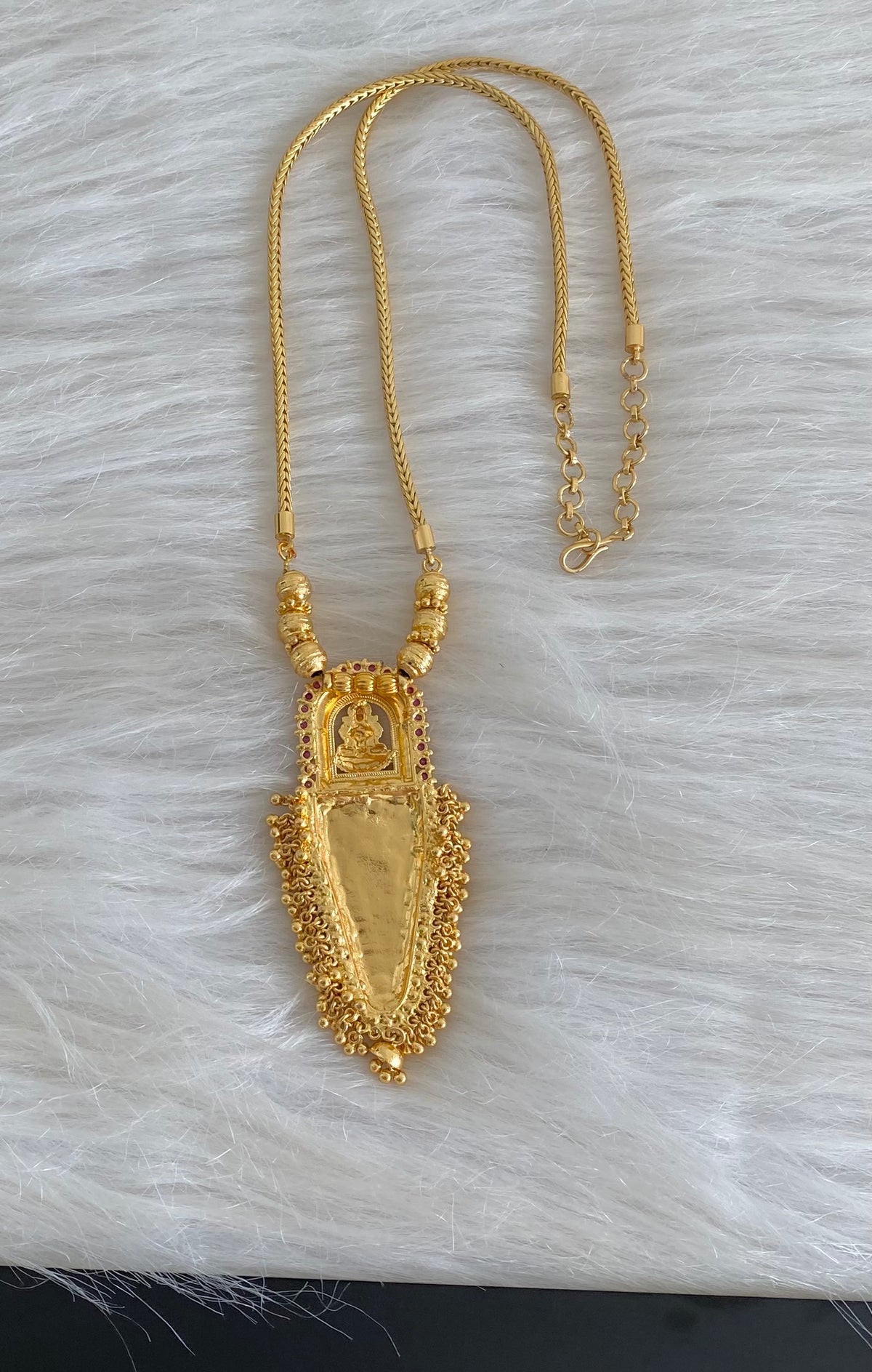 Gold tone kerala style pink stone lakshmi nettipattam chain with pendant dj-54669