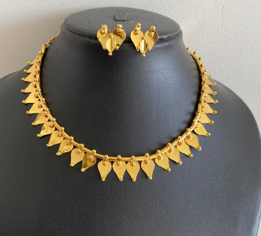 Gold tone Kerala style Thali Kootam necklace set dj-42558