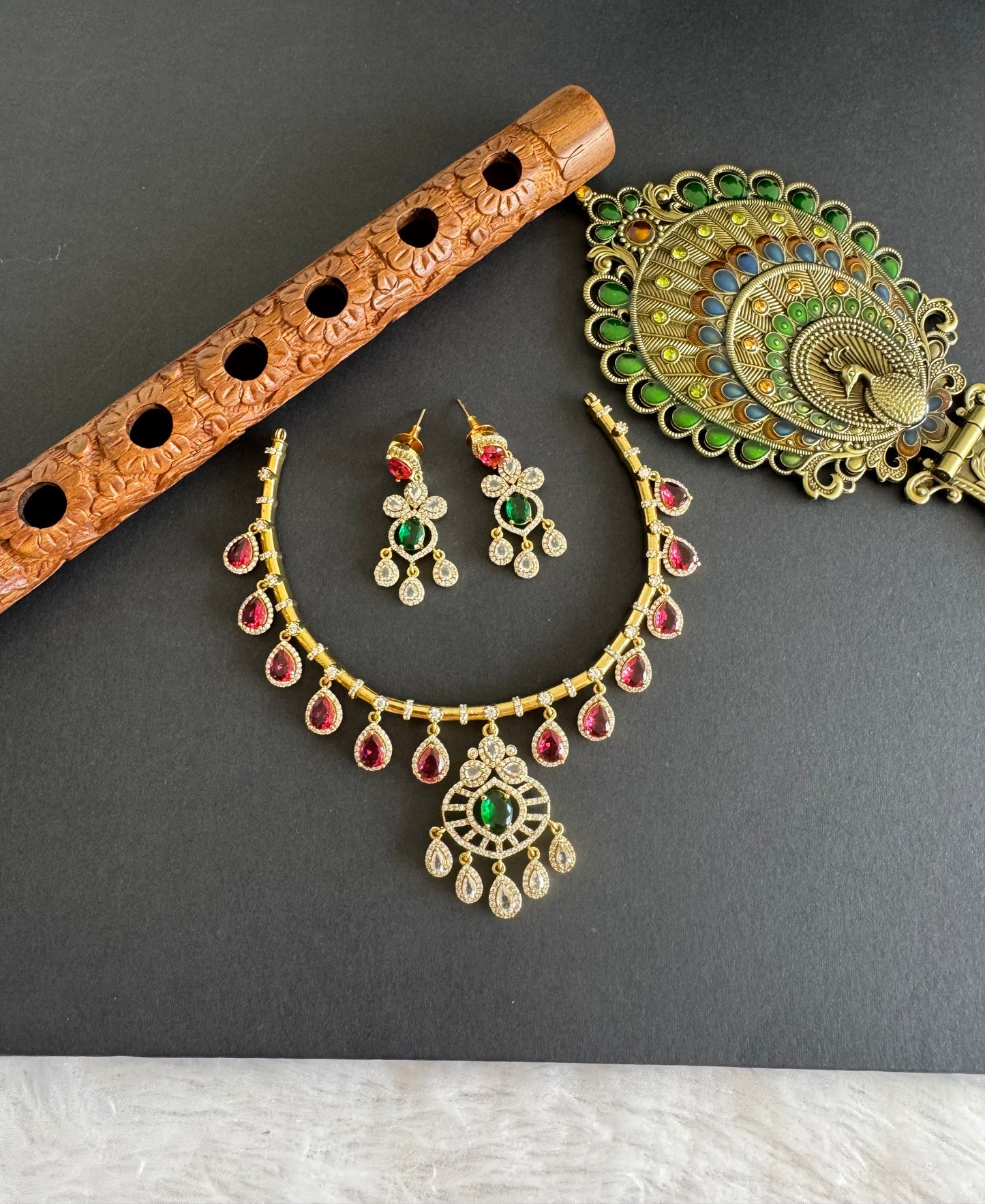 Antique gold tone cz magenta pink-green-white kante necklace set dj-52126