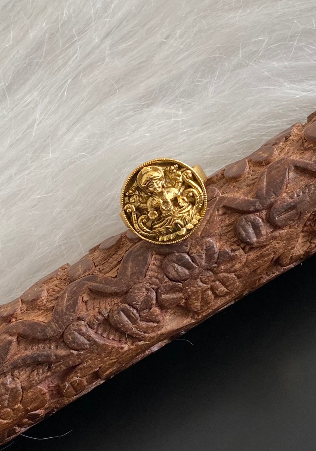 Antique gold tone lakshmi finger ring dj-54333