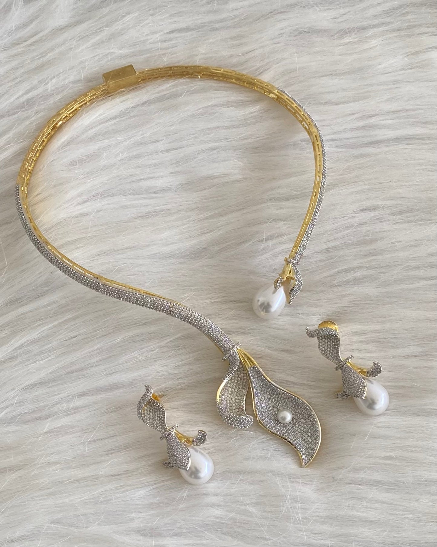 Two tone cz white stone pearl open collar/hasli necklace set dj-54350