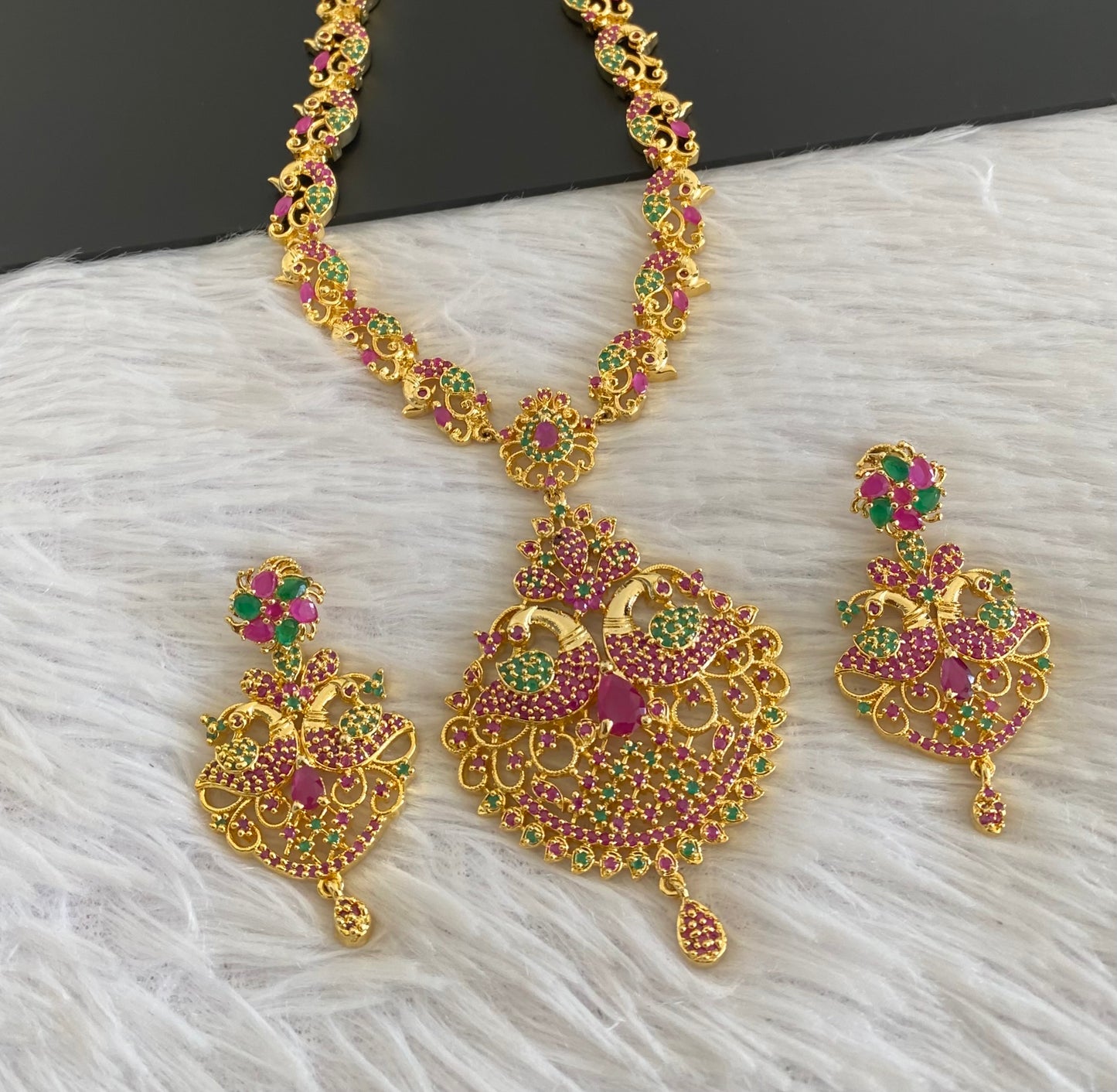 Gold tone Cz ruby-emerald peacock set dj-53605