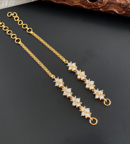 Gold tone white stone ear side chain dj-54889