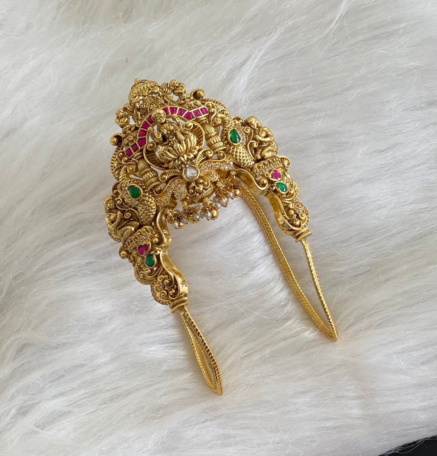 Antique gold tone kemp-green-white stone lakshmi peacock vanki/bajuband dj-54483